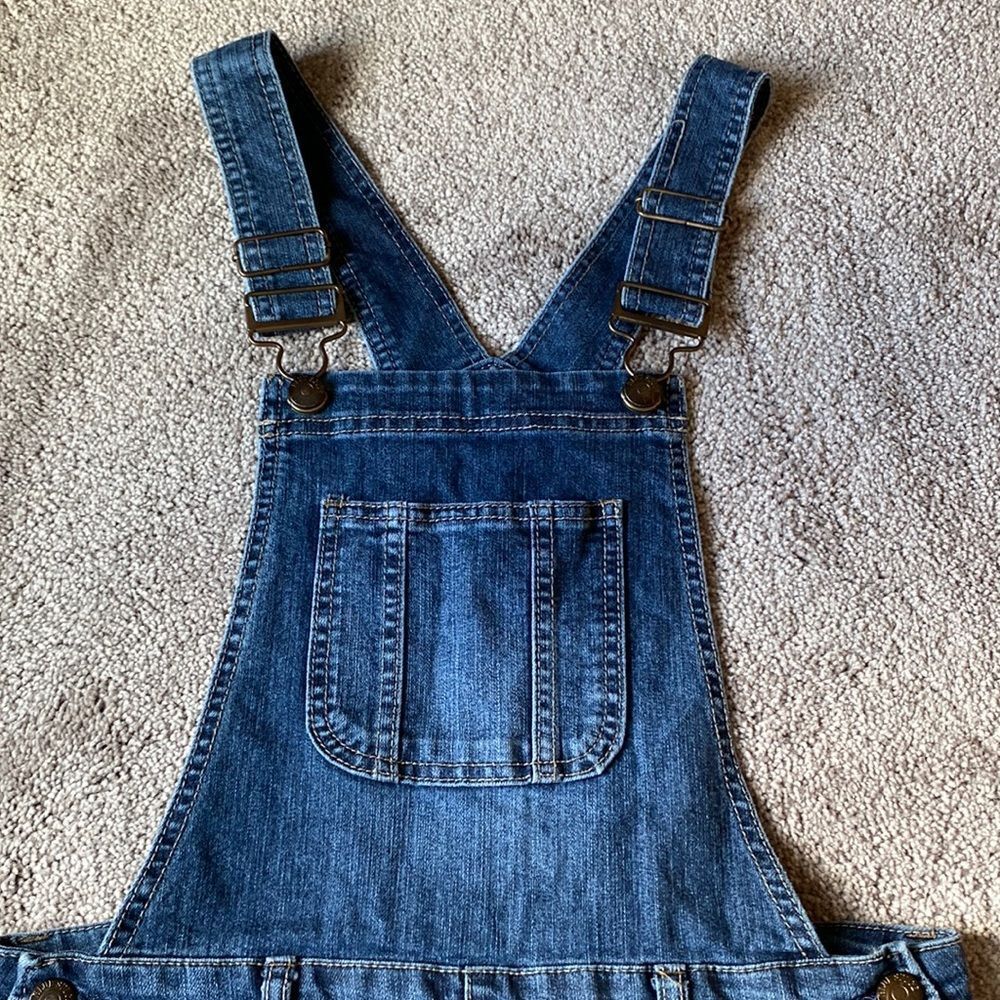 Bluespice Medium Wash Denim Overall Shorts Cuffed Juniors SIZE 1 - Picture 2 of 8